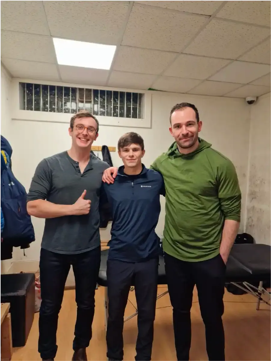 Client thumbs up photo with Connor Flynn at Professional Sports Physio